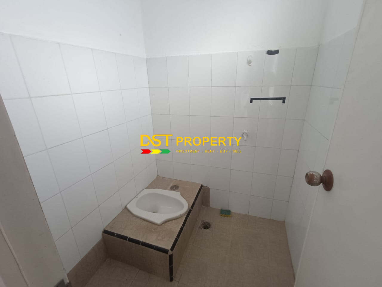 WhatsApp Image 2024-05-10 at 10.49.53 AM