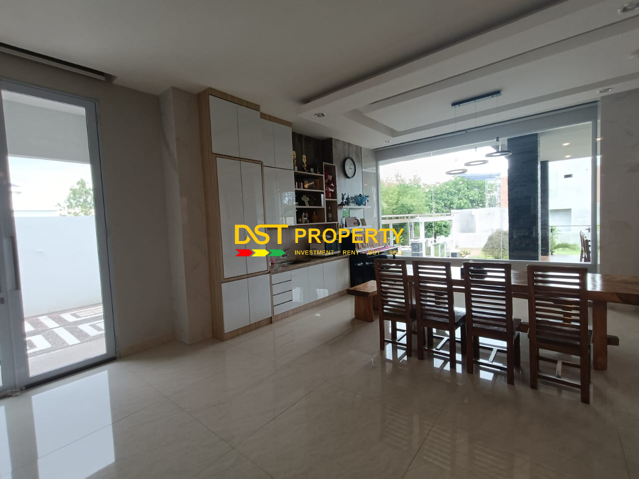 WhatsApp Image 2024-05-10 at 10.50.00 AM