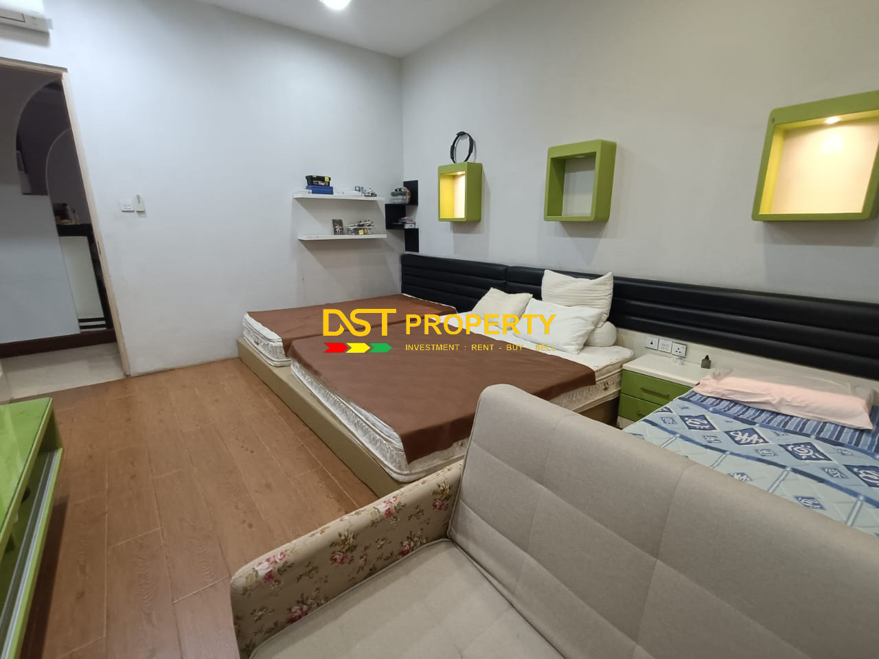 WhatsApp Image 2024-05-10 at 10.50.05 AM